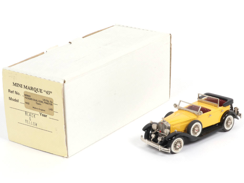 Lot 215 - MINI MARQUE '43' (GB) (1)