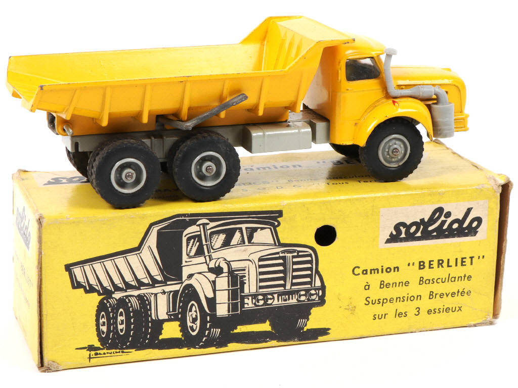 Lot 319 - SOLIDO (FRANCE) (1)