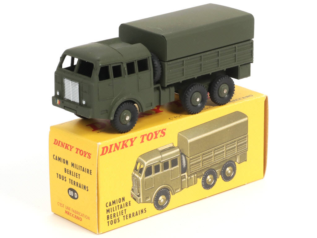 Lot 389 - DINKY TOYS (FRANCE) (1)