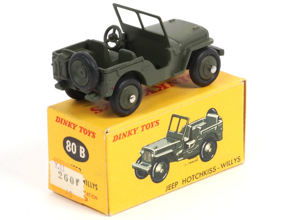 Lot 384 - DINKY TOYS (FRANCE) (1)