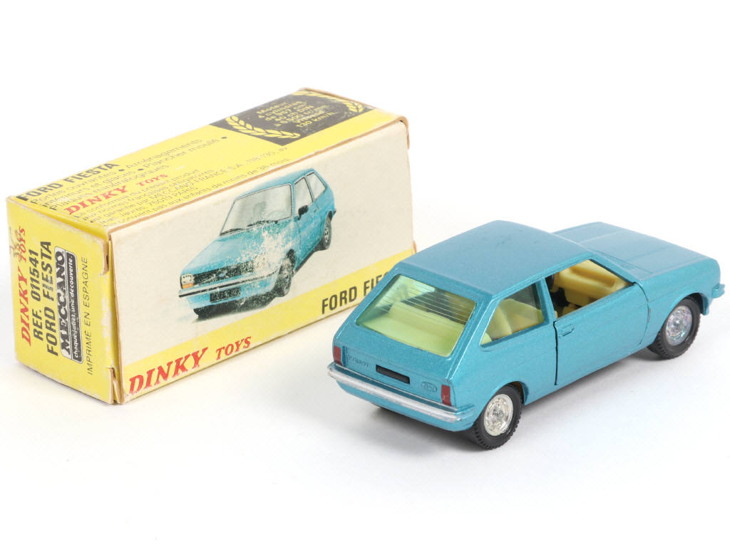 Lot 380 - DINKY TOYS (FRANCE) (1)