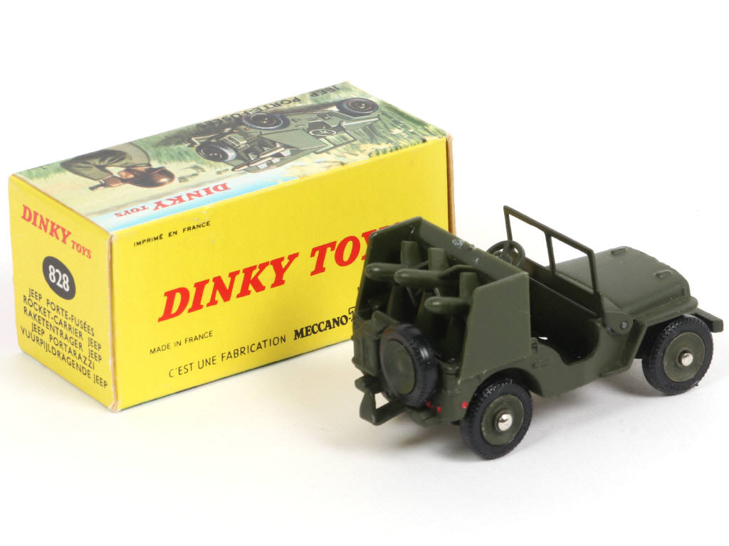 Lot 387 - DINKY TOYS (FRANCE) (1)