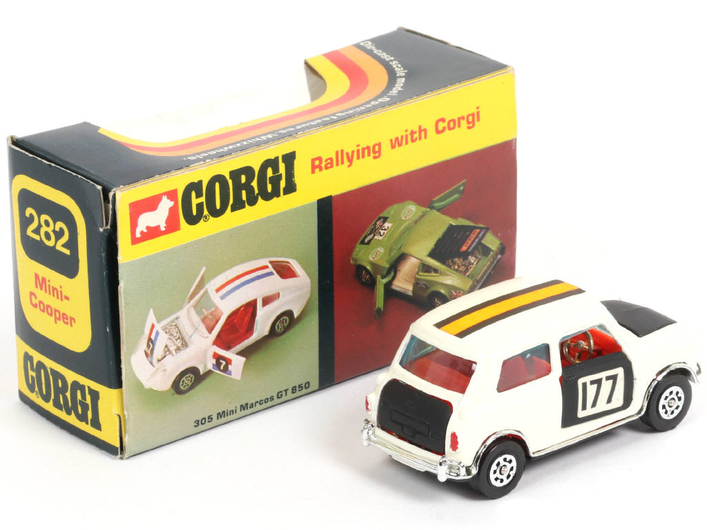 Lot 239 - CORGI TOYS (GB) (1)