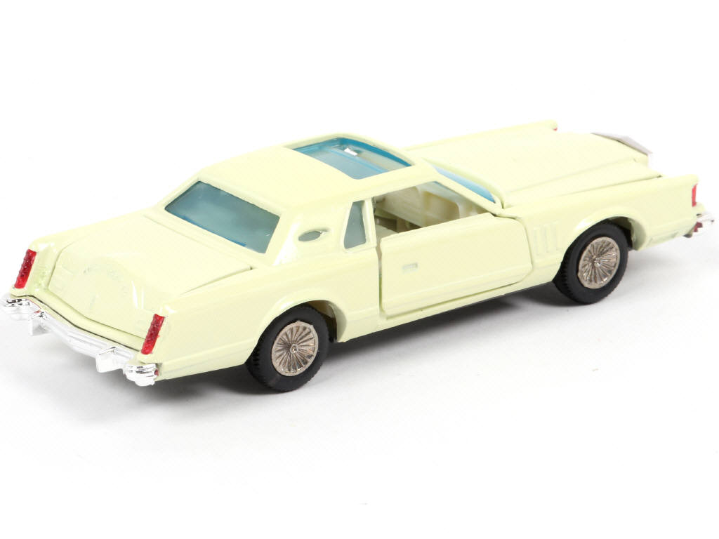 Lot 158 - YONEZAWA TOYS DIAPET (JAPON) (1)