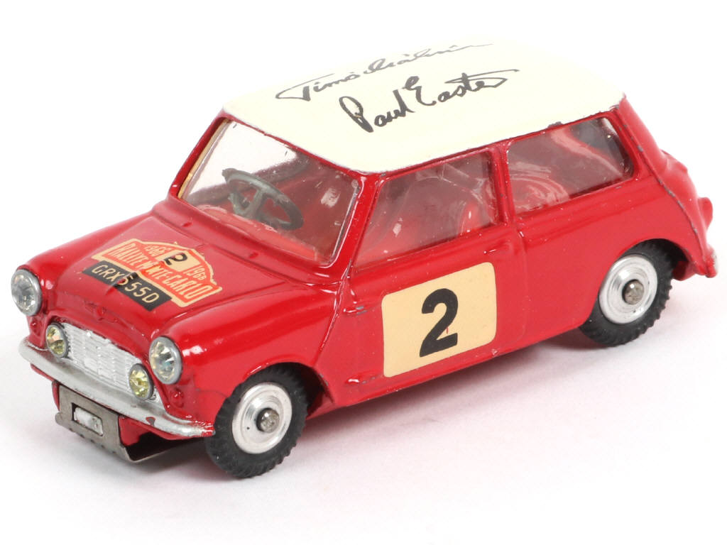 Lot 233 - CORGI TOYS (GB) (1)