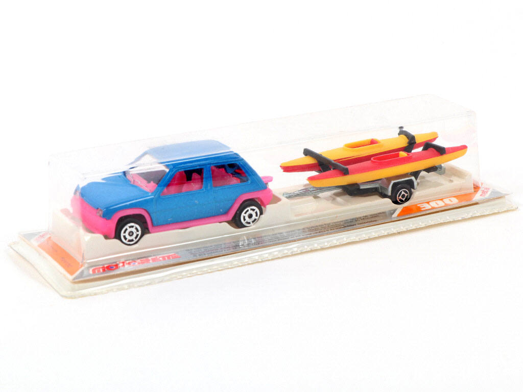 Lot 22 - MAJORETTE (FRANCE) (1)