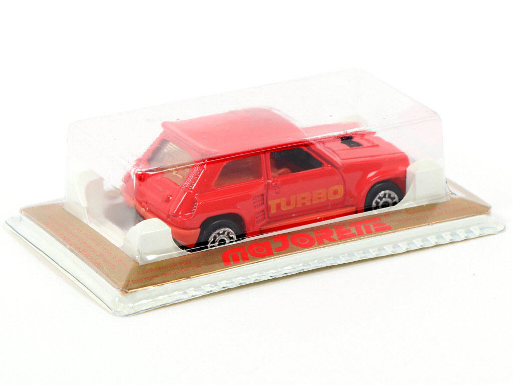 Lot 27 - MAJORETTE (FRANCE) (1)