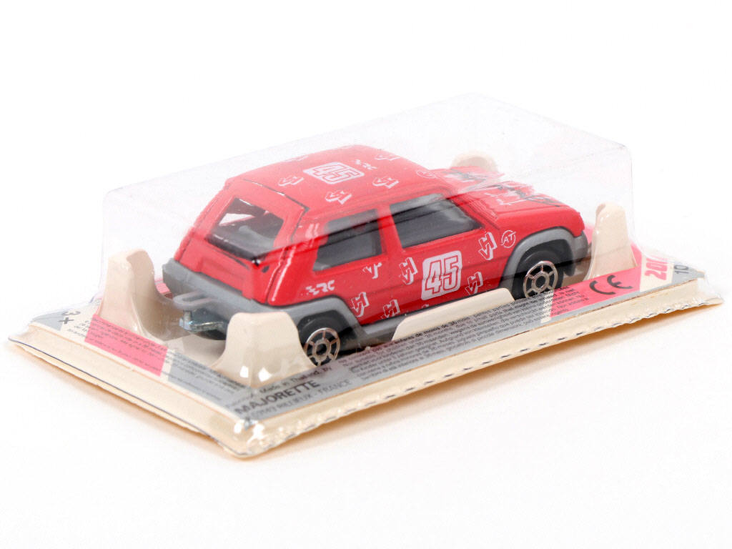 Lot 39 - MAJORETTE (FRANCE) (1)