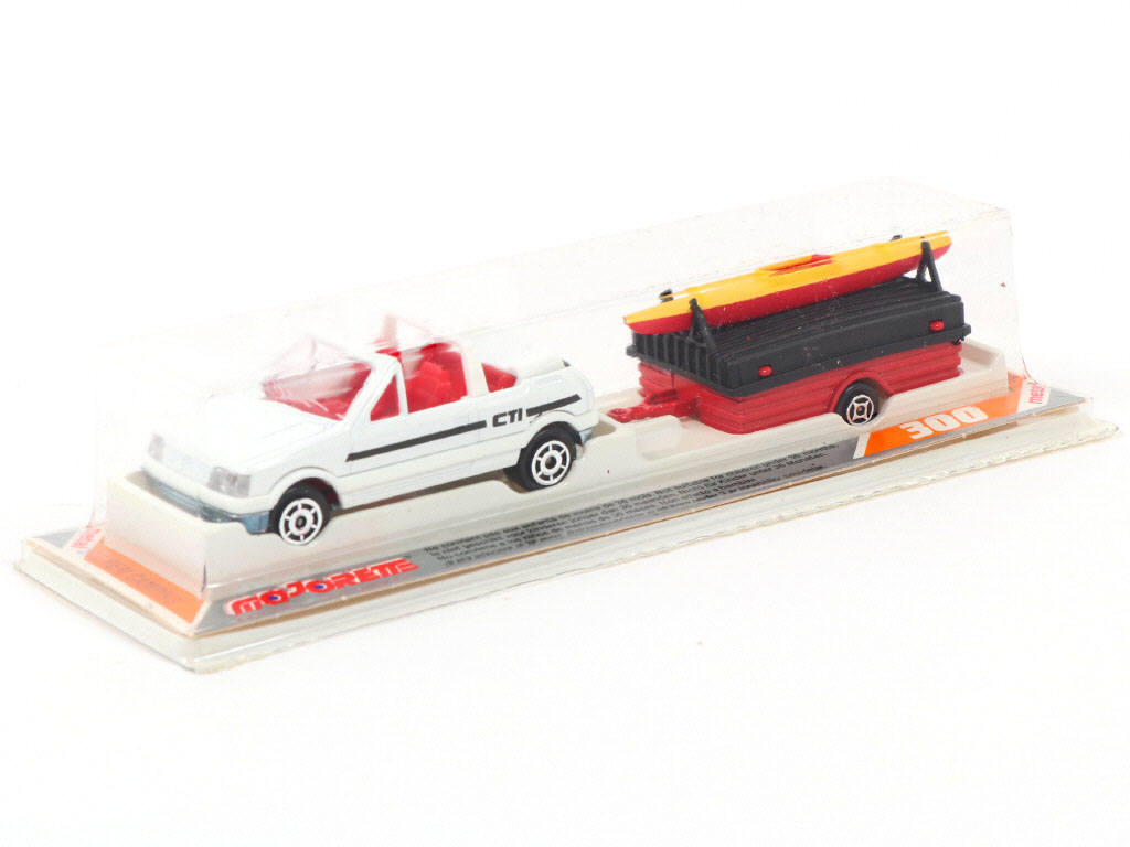 Lot 68 - MAJORETTE (FRANCE) (1)