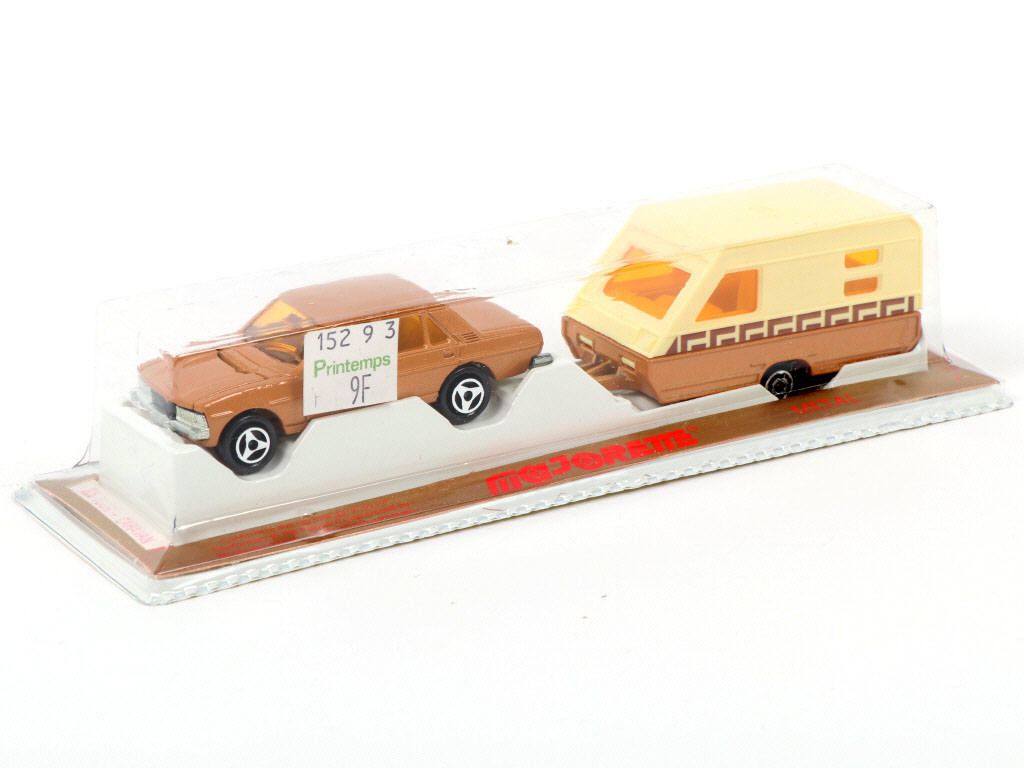 Lot 77 - MAJORETTE (FRANCE) (1)