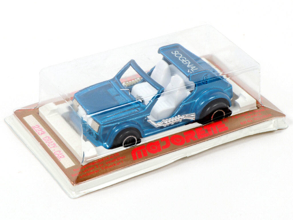 Lot 93 - MAJORETTE (FRANCE) (1)