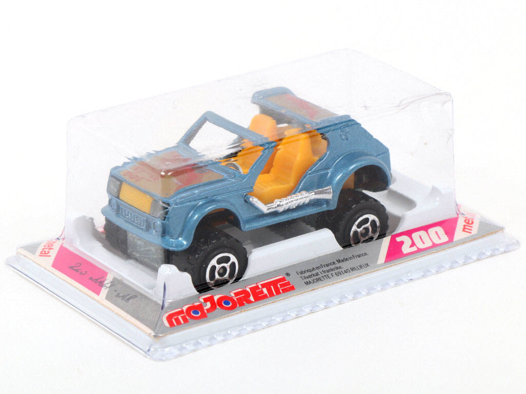 Lot 94 - MAJORETTE (FRANCE) (1)