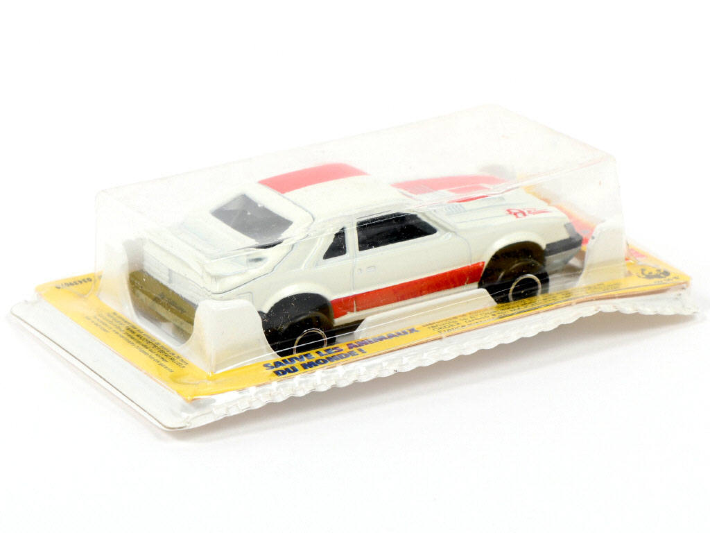 Lot 106 - MAJORETTE (FRANCE) (1)