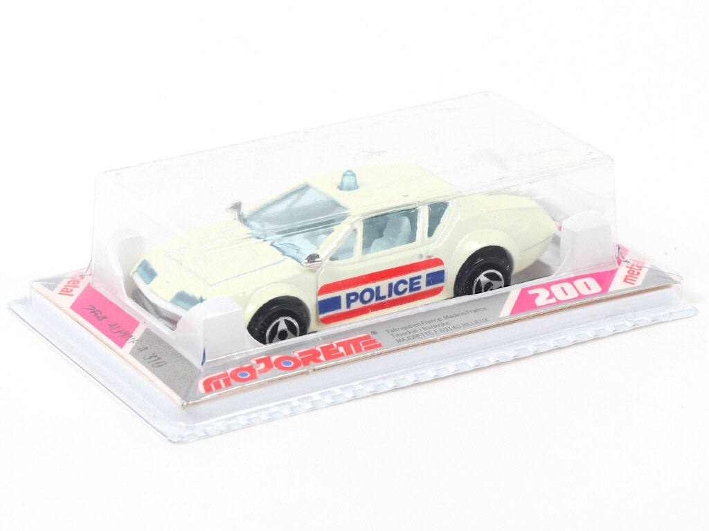 Lot 121 - MAJORETTE (FRANCE) (1)