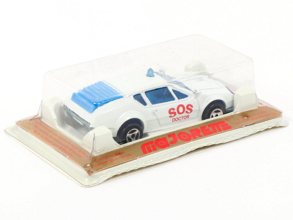 Lot 122 - MAJORETTE (FRANCE) (1)