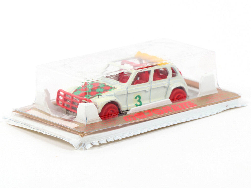 Lot 188 - MAJORETTE (FRANCE) (1)