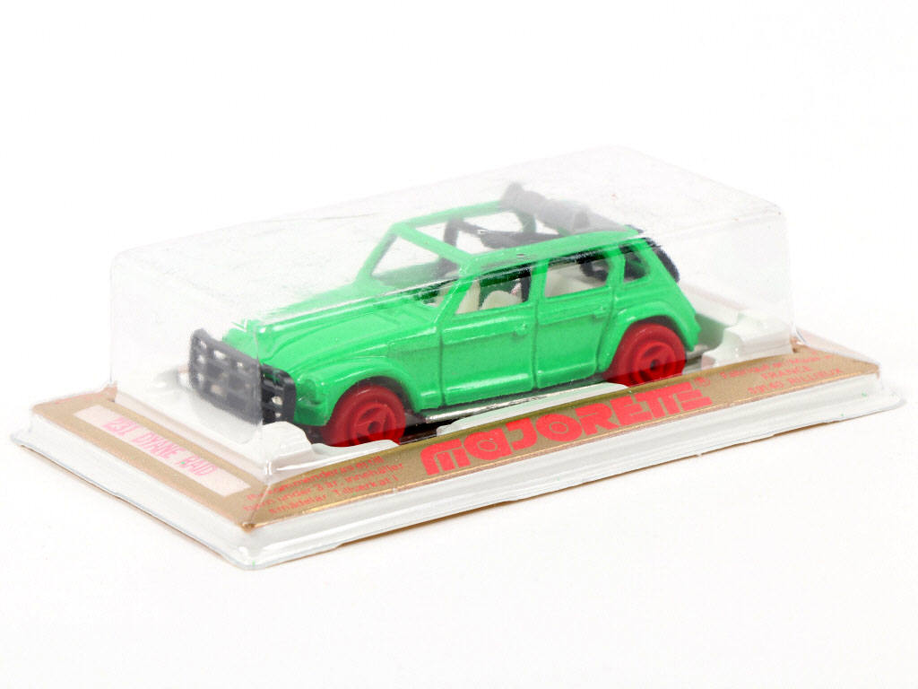 Lot 190 - MAJORETTE (FRANCE) (1)