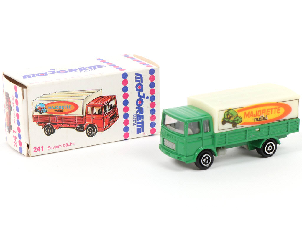 Lot 226 - MAJORETTE (FRANCE) (1)