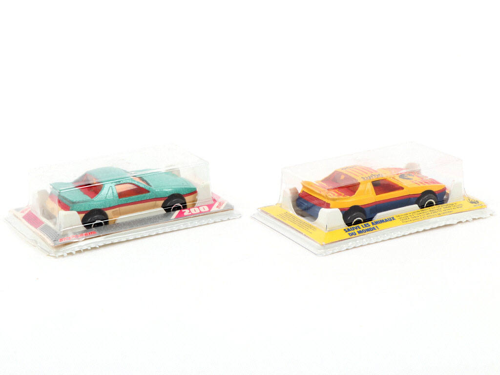 Lot 228 - MAJORETTE (FRANCE) (2)