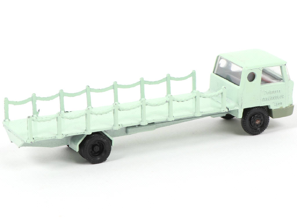 Lot 229 - MAJORETTE (FRANCE) (1)