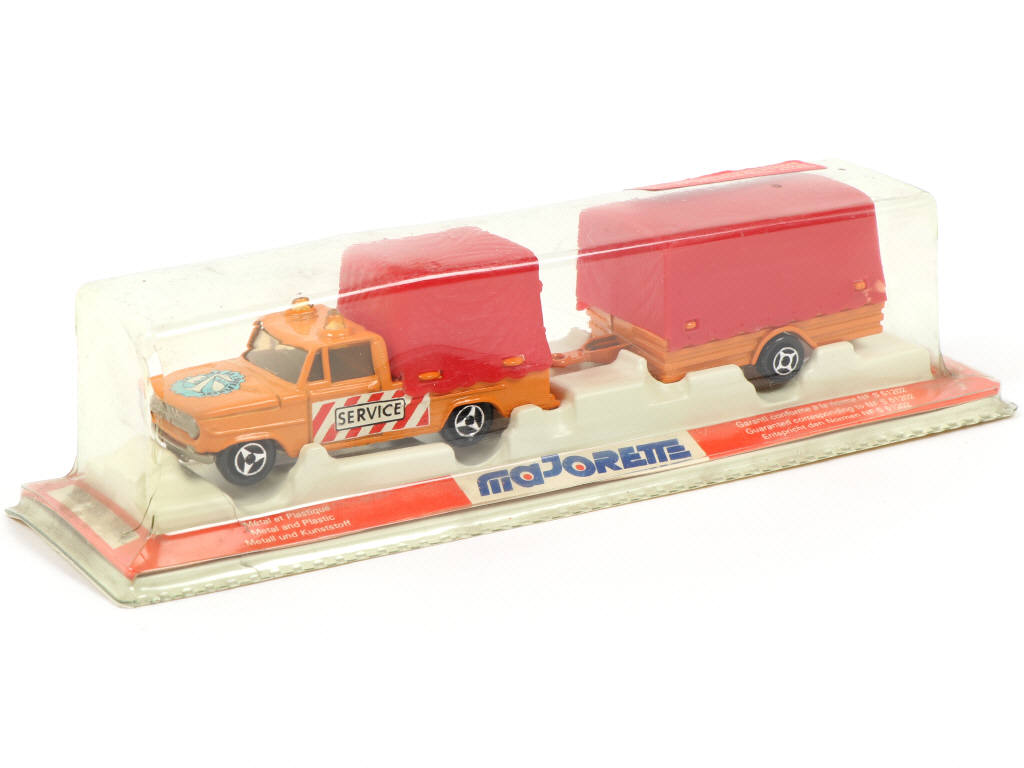 Lot 242 - MAJORETTE (FRANCE) (1)