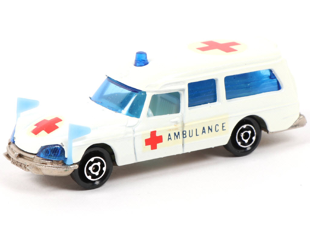 Lot 246 - MAJORETTE (FRANCE) (1)