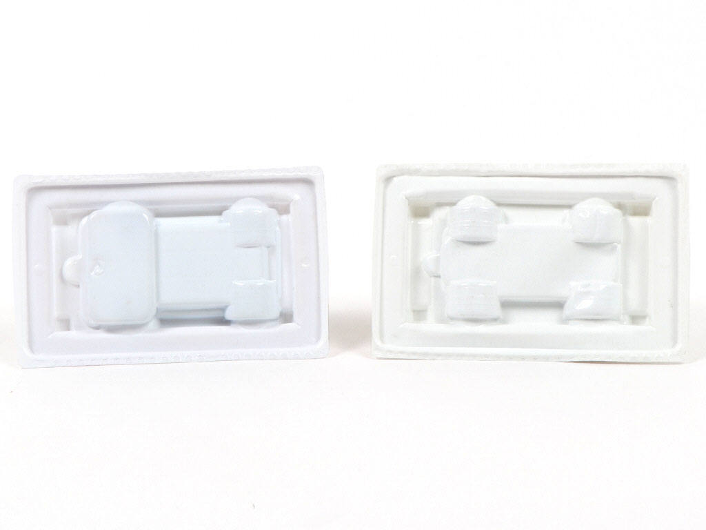 Lot 255 - MAJORETTE (FRANCE) (2)