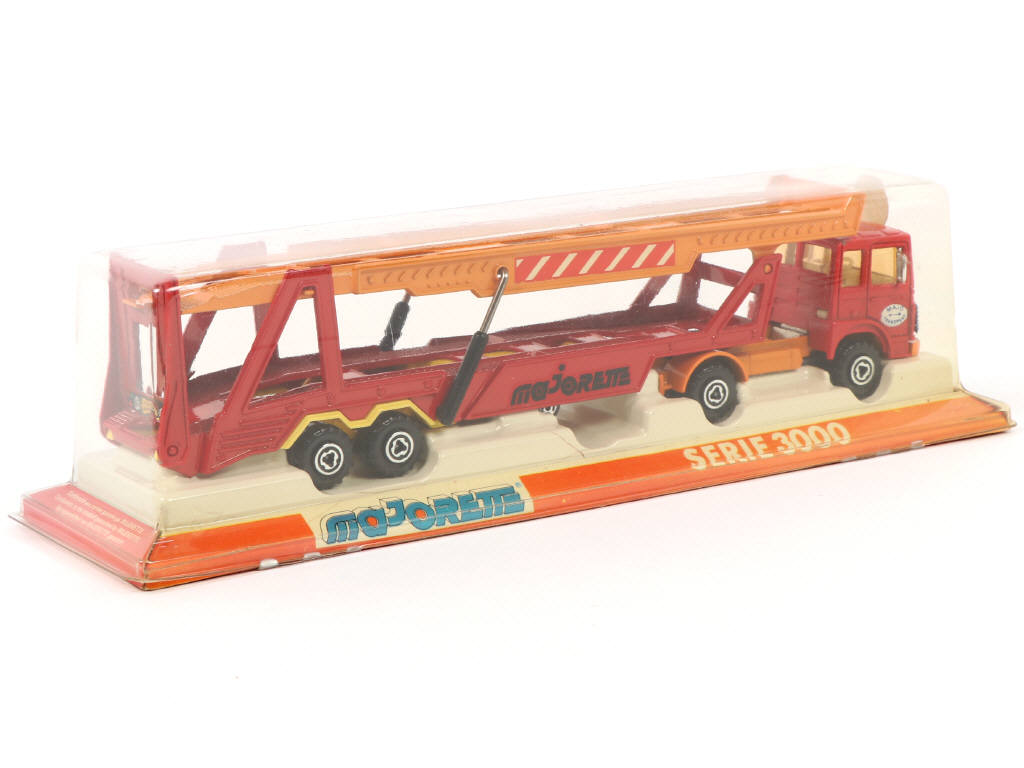 Lot 269 - MAJORETTE (FRANCE) (1)