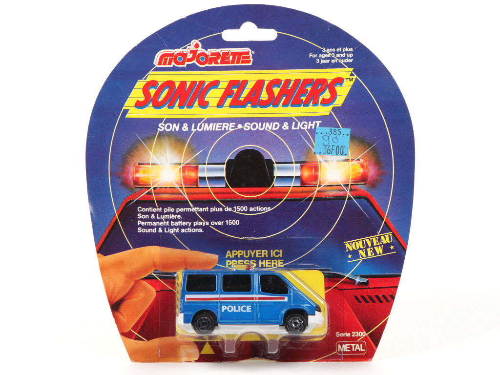 Lot 299 - MAJORETTE (FRANCE) (1)