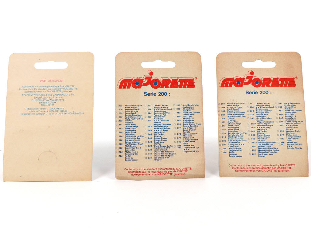 Lot 328 - MAJORETTE (FRANCE) (3)