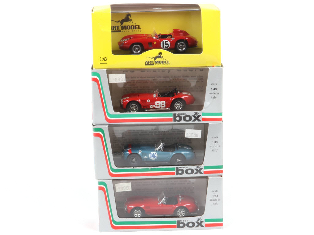 Lot 188 - MODEL BOX (ITALIE) (4)