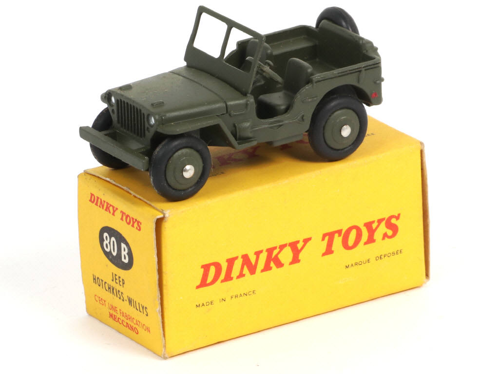 Lot 397 - DINKY TOYS (FRANCE) (1)