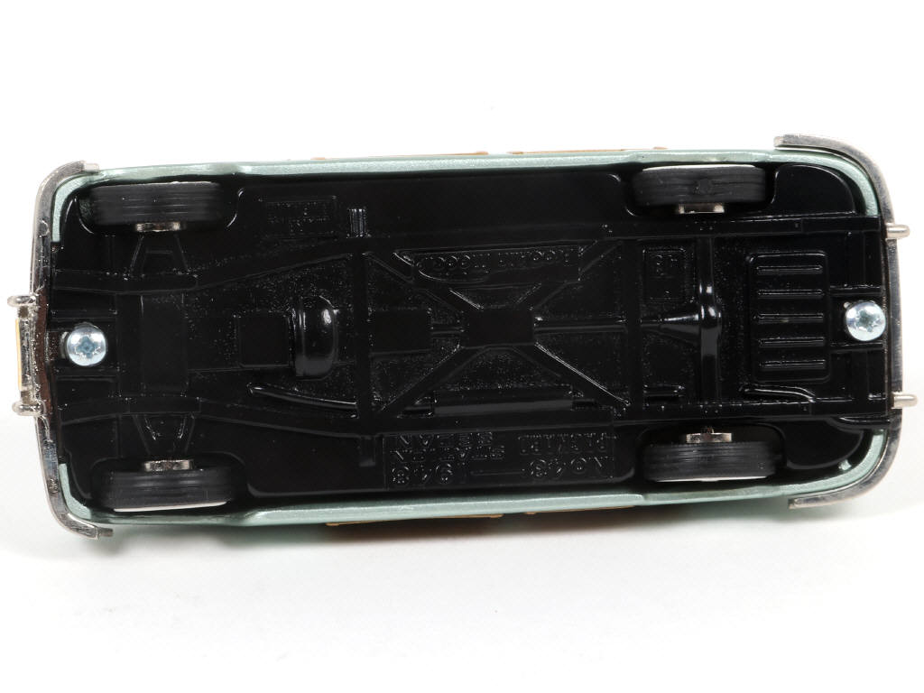 Lot 215 - BROOKLIN MODELS (GB) (1)