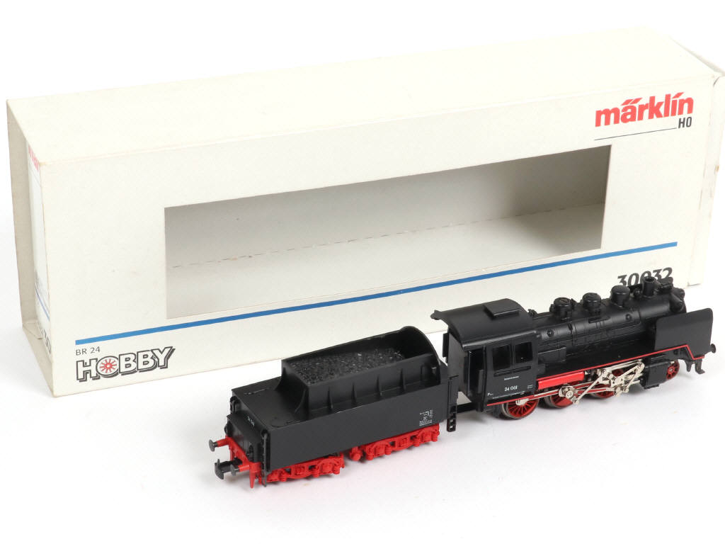 Lot 28 - MÄRKLIN 'HO' (ALLEMAGNE) (1)