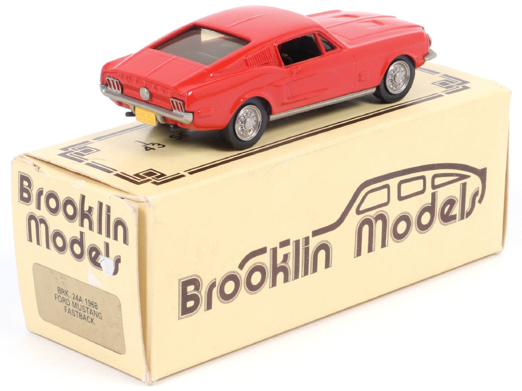 Lot 198 - BROOKLIN MODELS (GB) (1)