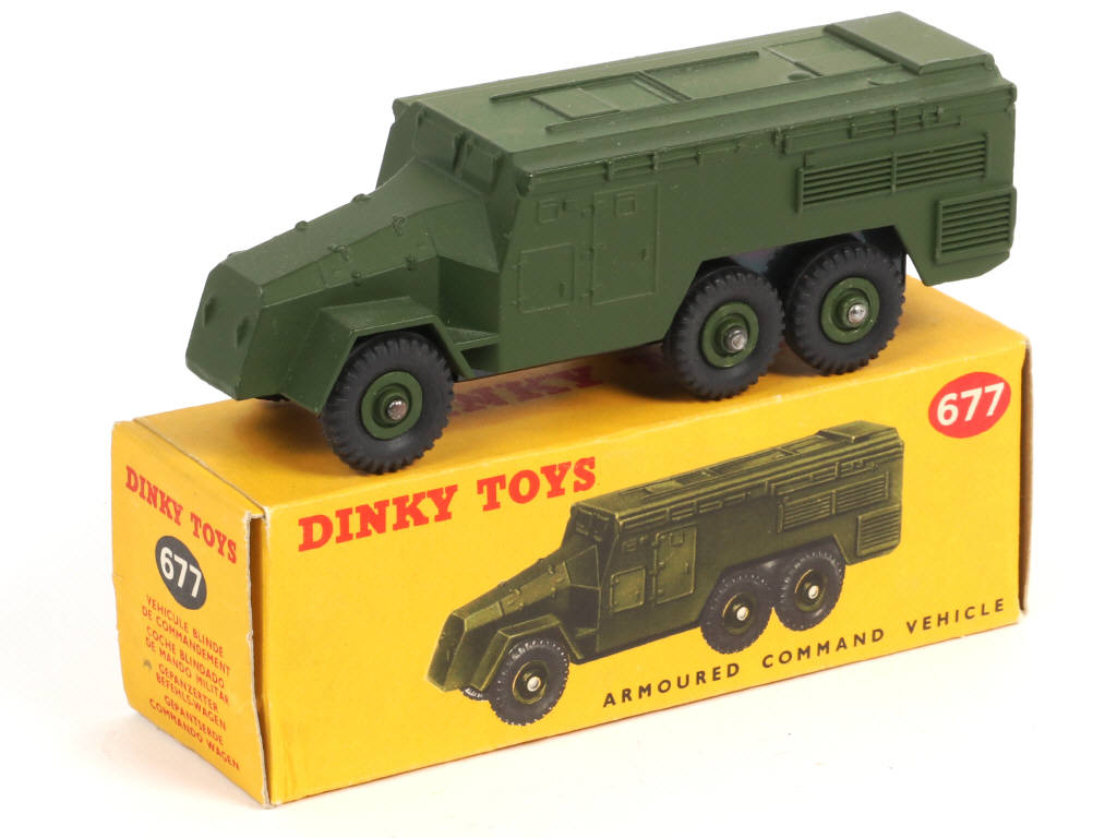 Lot 352 - DINKY TOYS (GB) (1)