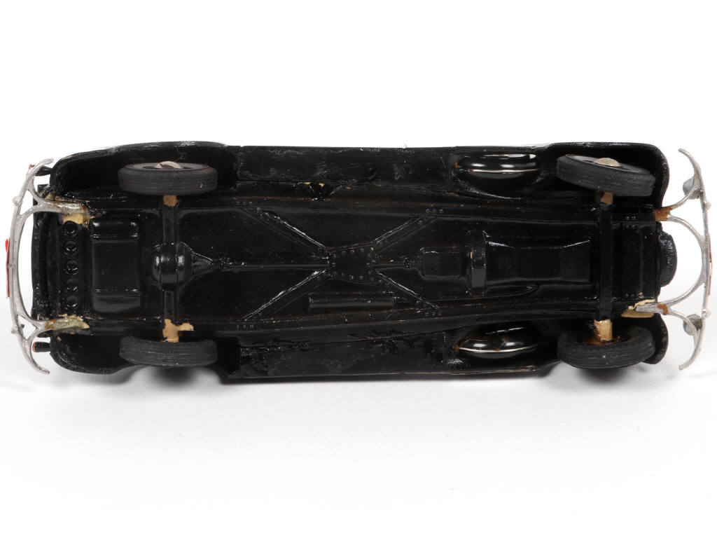 Lot 88 - DIVERS (1)