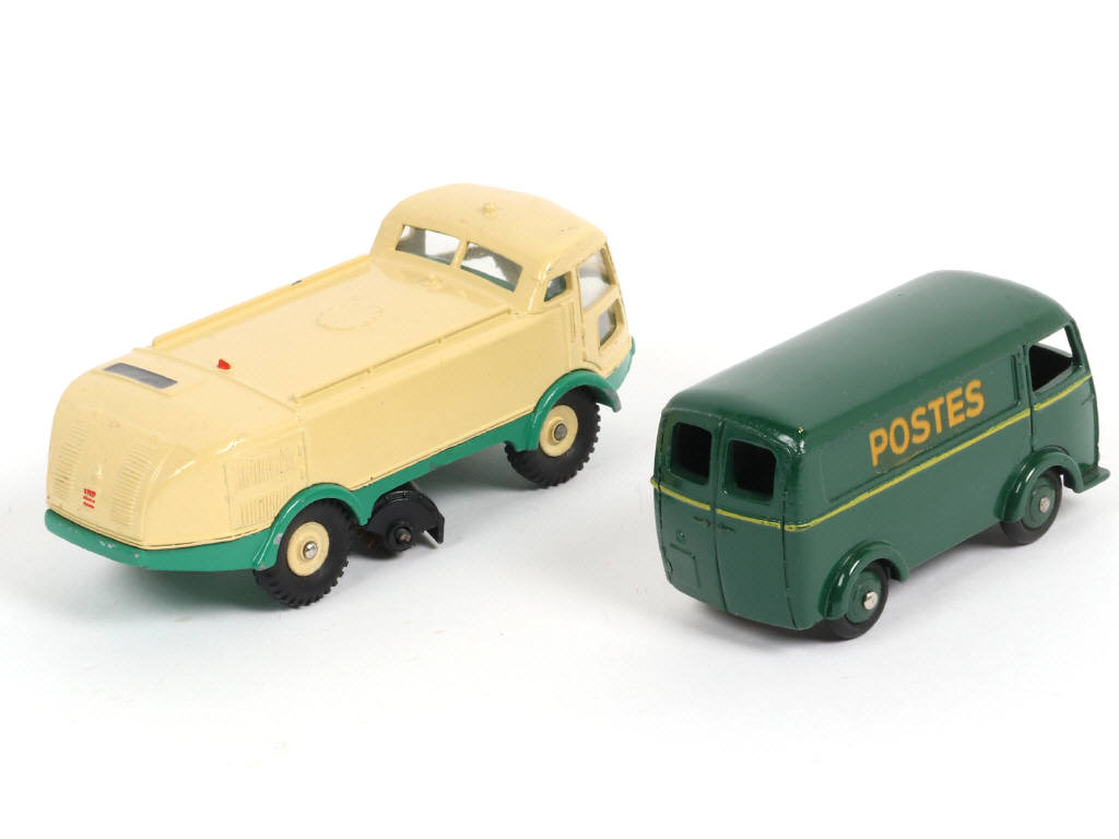Lot 410 - DINKY TOYS (FRANCE) (2)