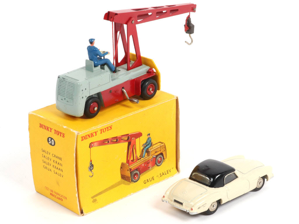 Lot 414 - DINKY TOYS (FRANCE) (2)