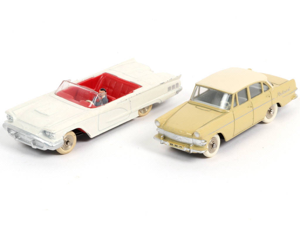 Lot 409 - DINKY TOYS (FRANCE) (2)