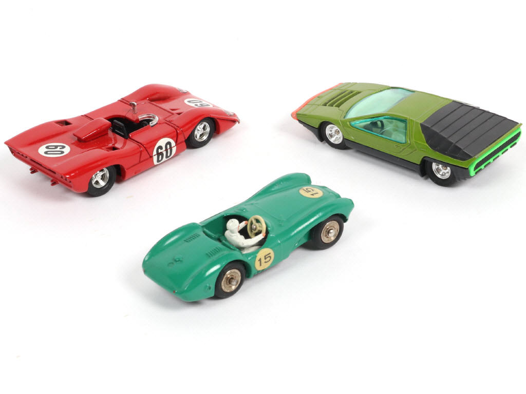 Lot 419 - DINKY TOYS (FRANCE) (3)