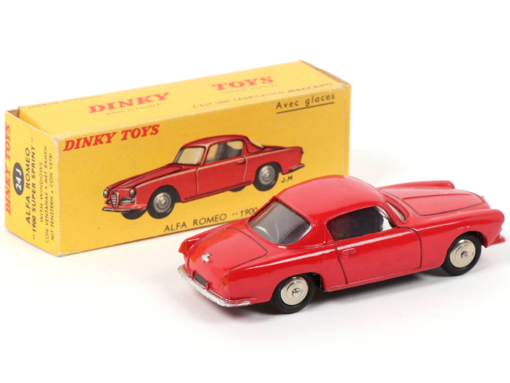 Lot 144 - DINKY TOYS (FRANCE) (1)