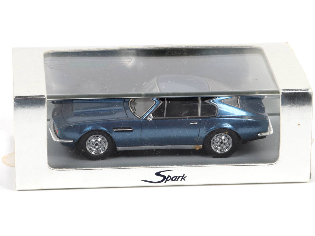 Lot 256 - SPARK (MACAU) (1)