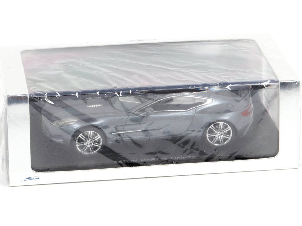 Lot 260 - SPARK (MACAU) (1)