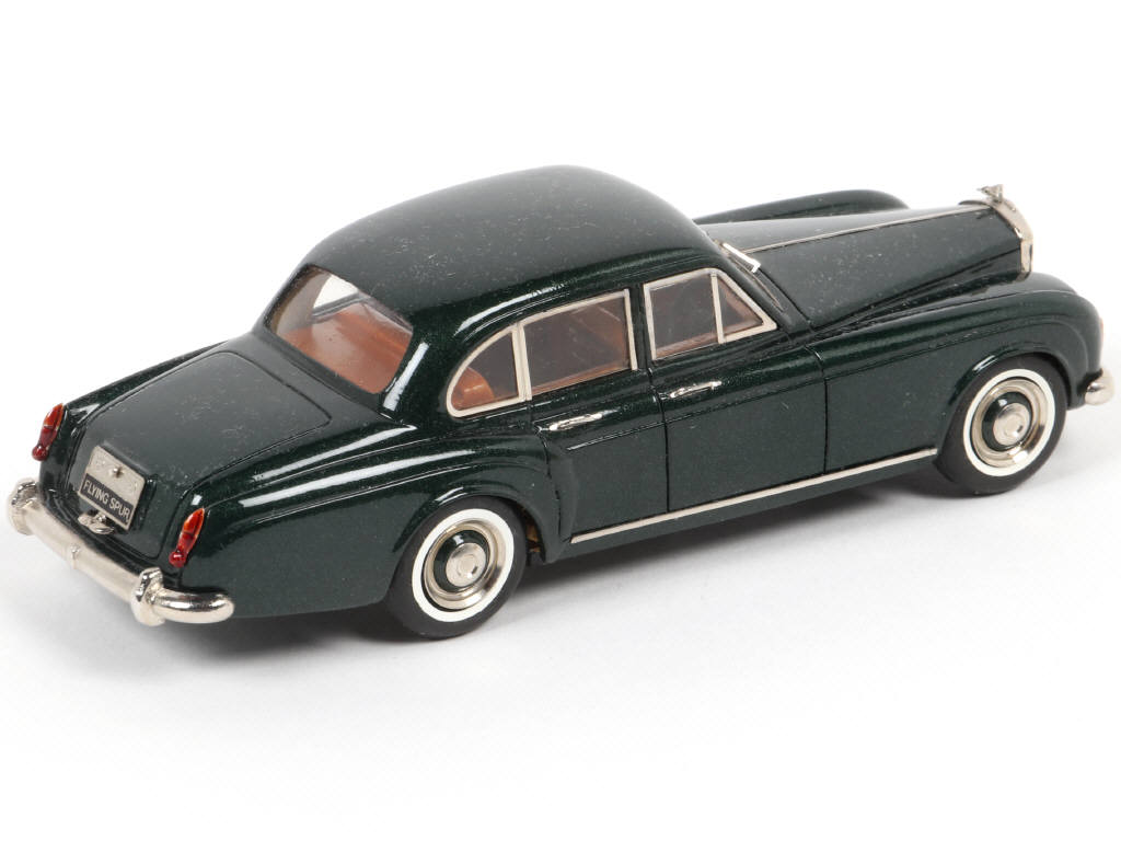 Lot 239 - FYP CREATION (FRANCE) (1)