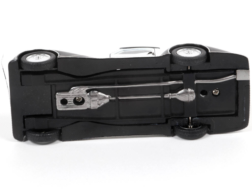 Lot 206 - DIVERS (1)