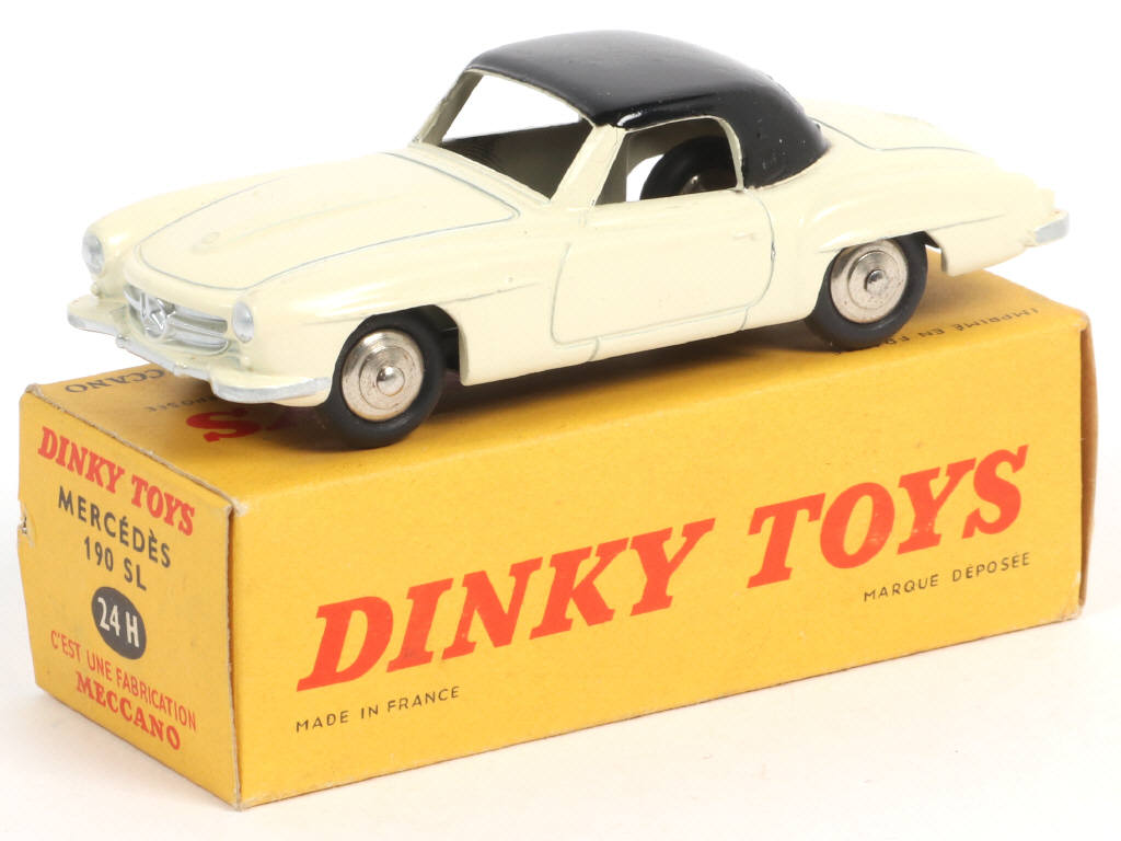 Lot 187 - DINKY TOYS (FRANCE) (1)