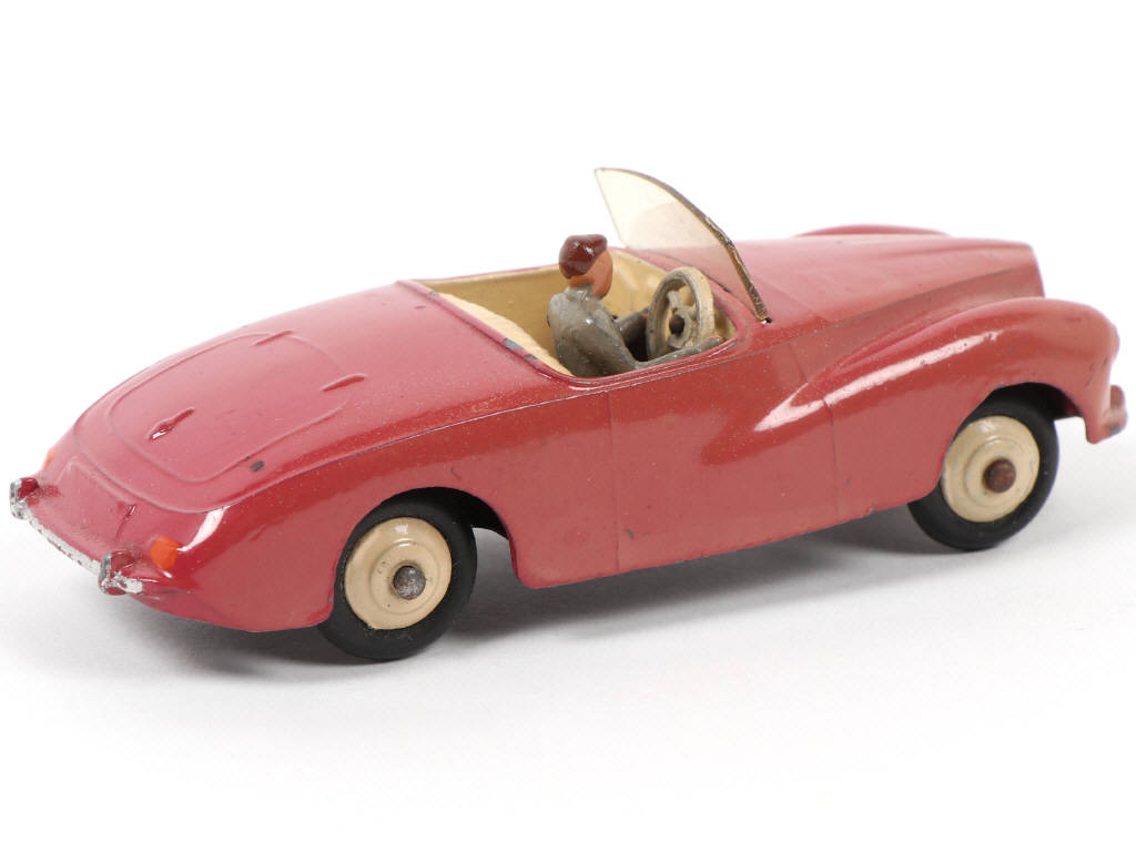 Lot 199 - DINKY TOYS (GB) (1)