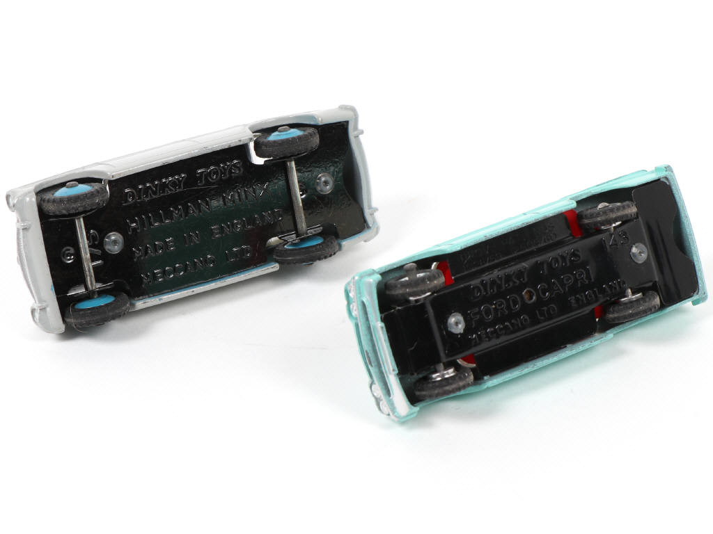 Lot 197 - DINKY TOYS (GB) (2)