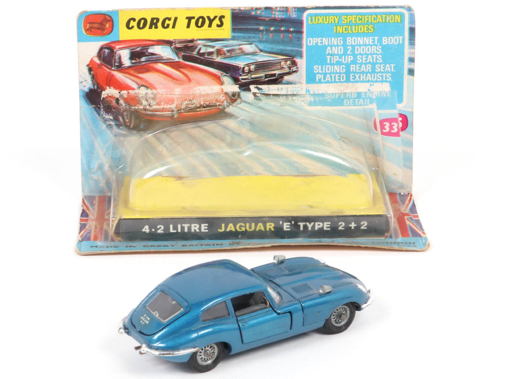 Lot 248 - CORGI TOYS (GB) (1)